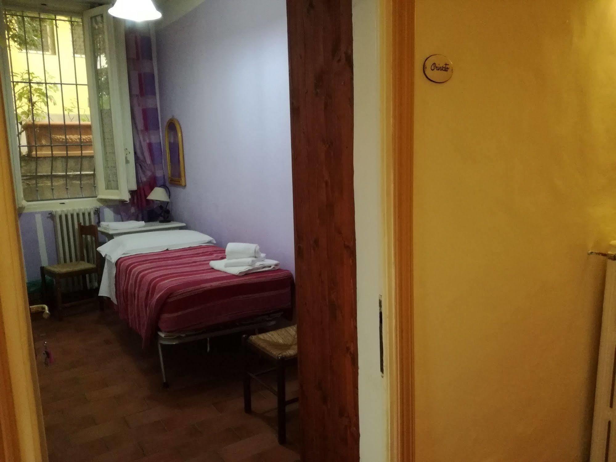 Affittacamere Casa Corsi Флоренция Экстерьер фото