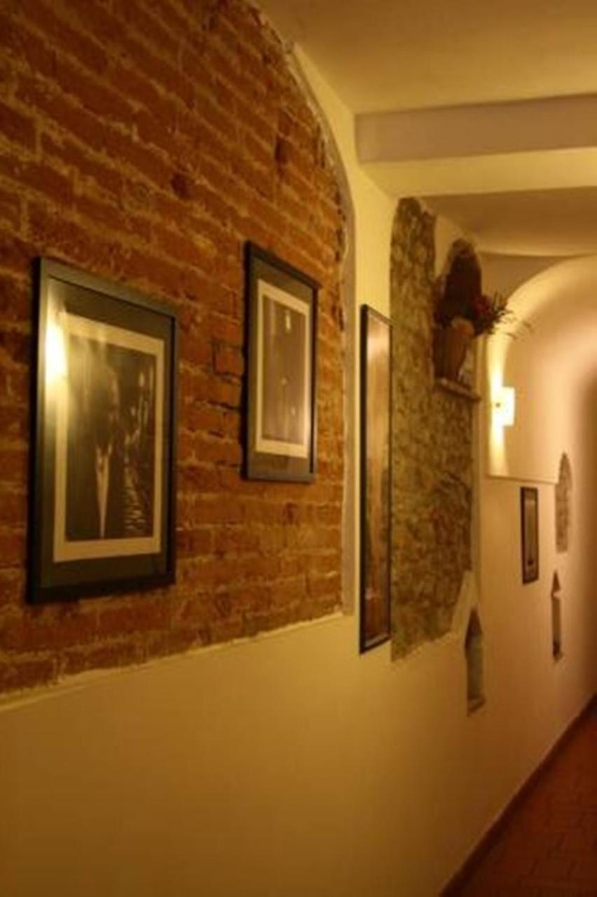 Affittacamere Casa Corsi Флоренция Экстерьер фото